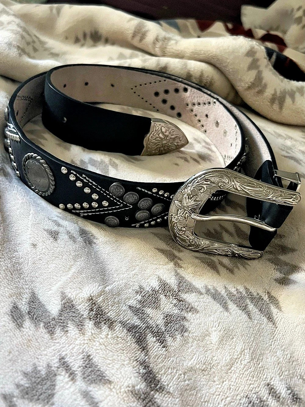 Women’s western leather belt